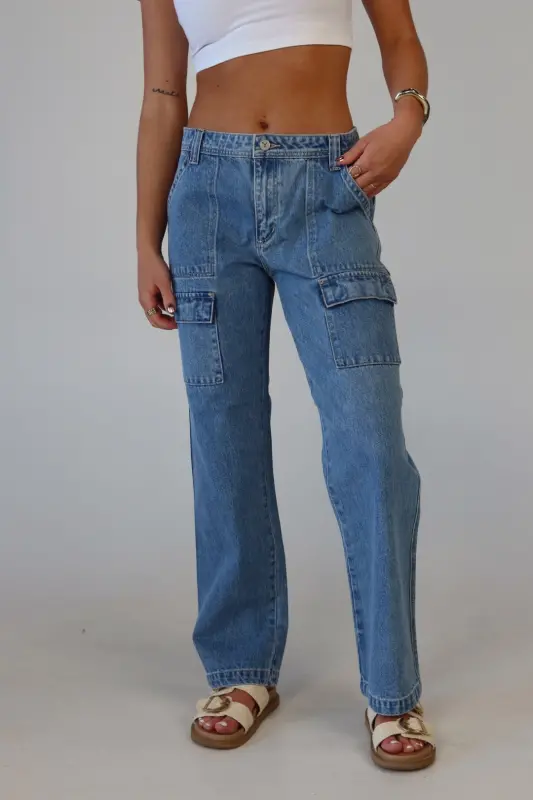 ABRAND : 99 Baggy Cargo Tianna In Mid Vintage Blue